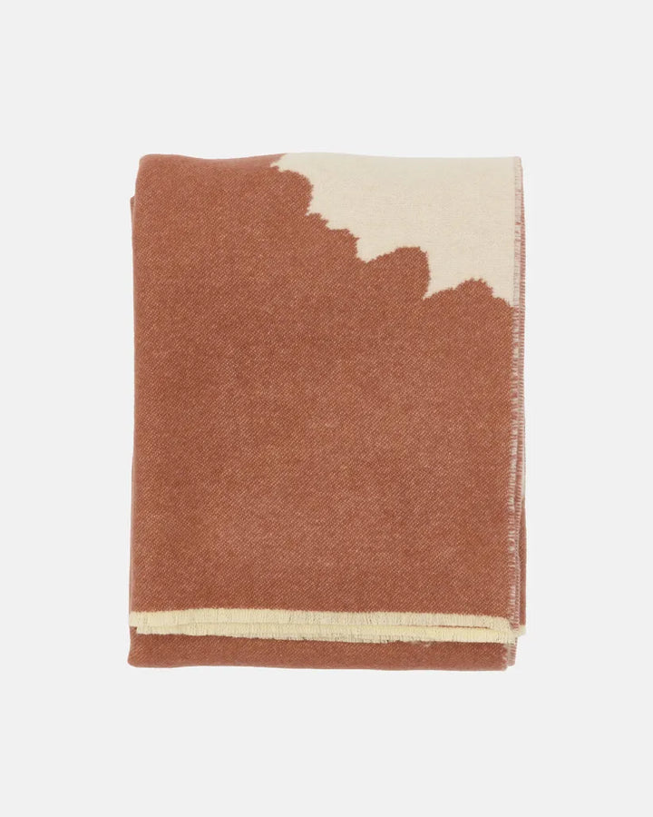 Iso Unikko Throw 130x170 cm - off white, chestnut