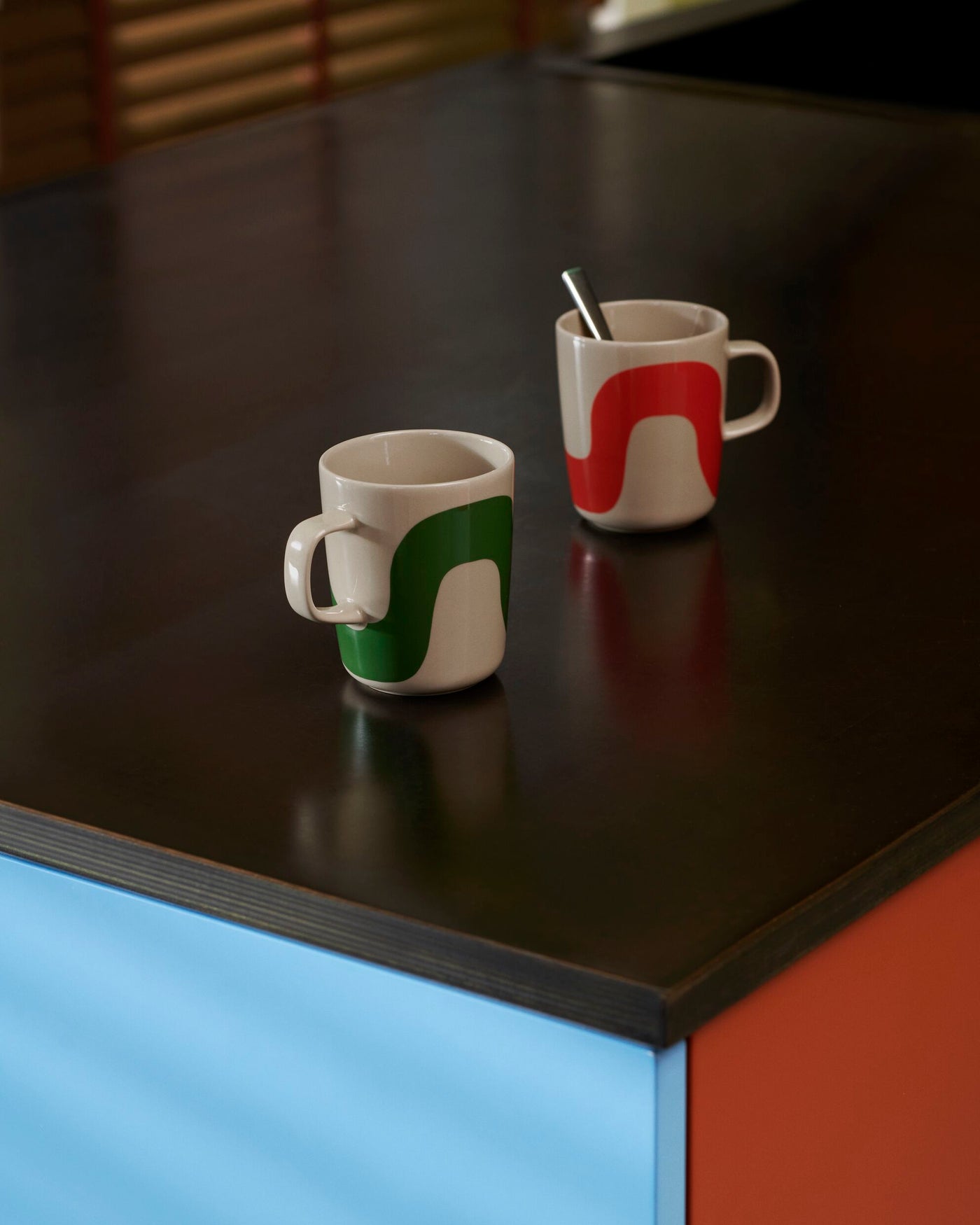 Oiva / Seireeni Mug 2,5 Dl, 2 Pcs - green, red