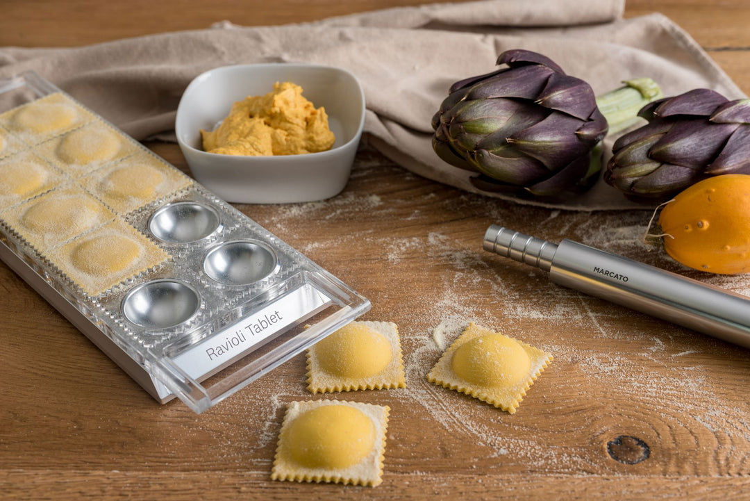 Ravioli Tablet w/Rolling Pin  - Silver