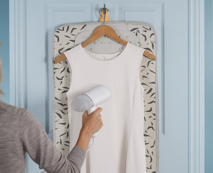 Swift Ironing Mat - Ecru Scatter