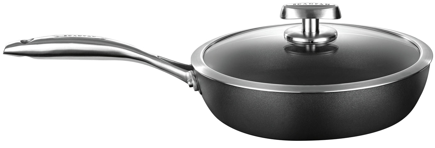 Pro IQ Covered Saut? Pan 26cm/2.2L