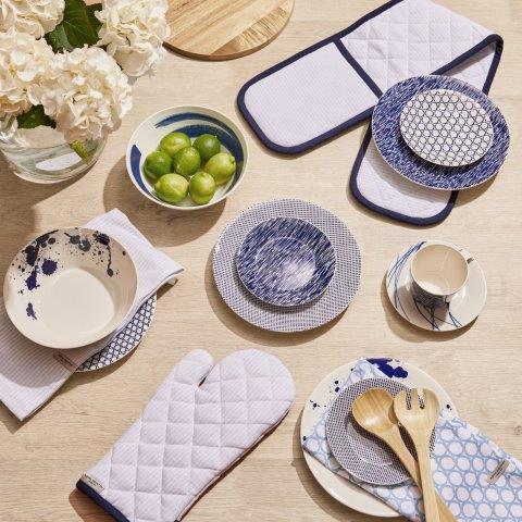 Napery Pacific Blue Oven Glove