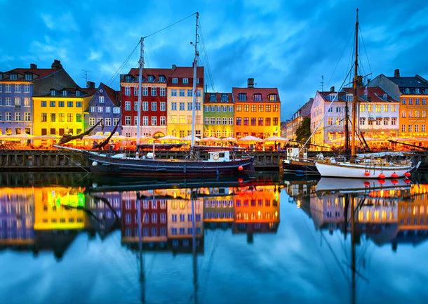Copenhagen Old Harbor - 1000 Piece Jigsaw Puzzle
