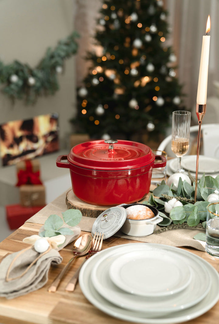 Round Cocotte 28cm Cherry Red