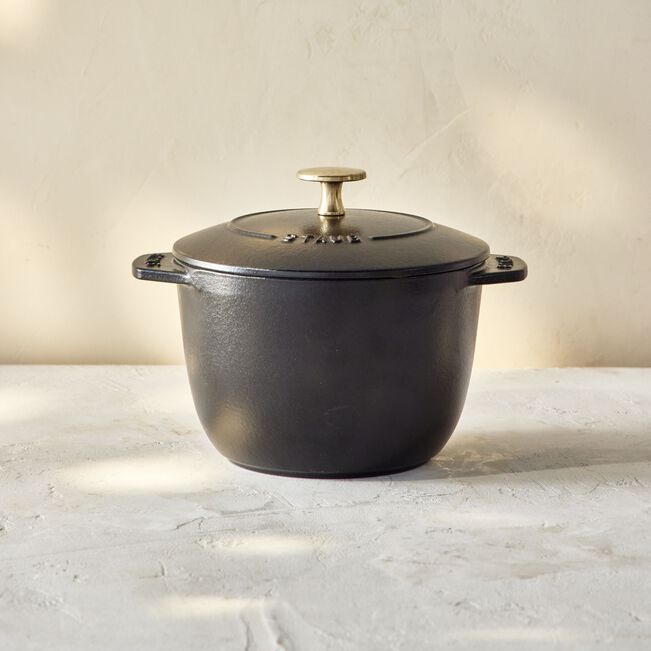 Round Cast iron Rice Cocotte - 16cm/1.75L Black