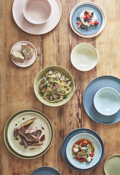 Deep Plate 20cm - Blue Flame/Ivory