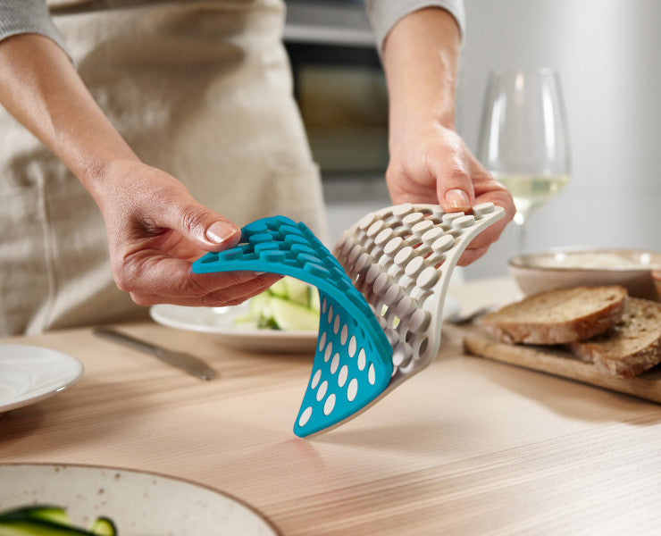 2pc Silicone Trivets (Opal/Stone)