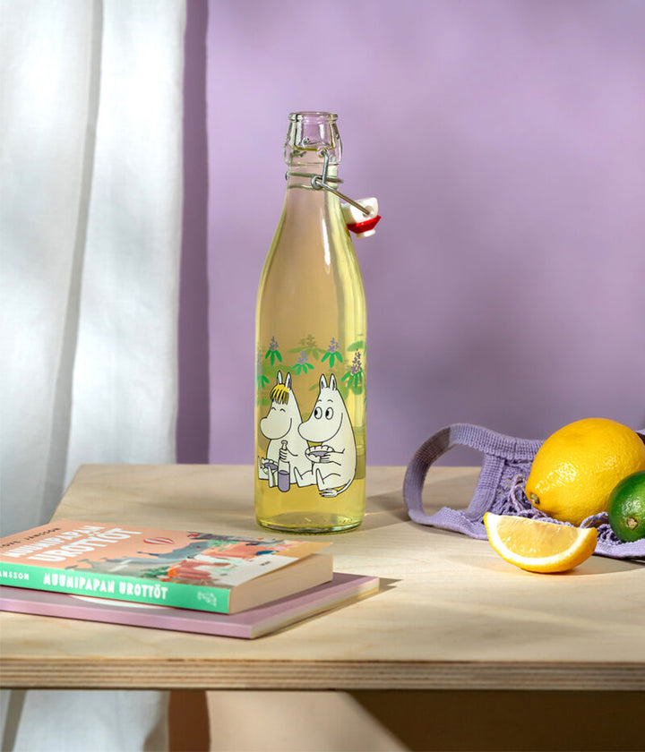 Moomin Glass Bottle Fun Elderberries - 0,5L