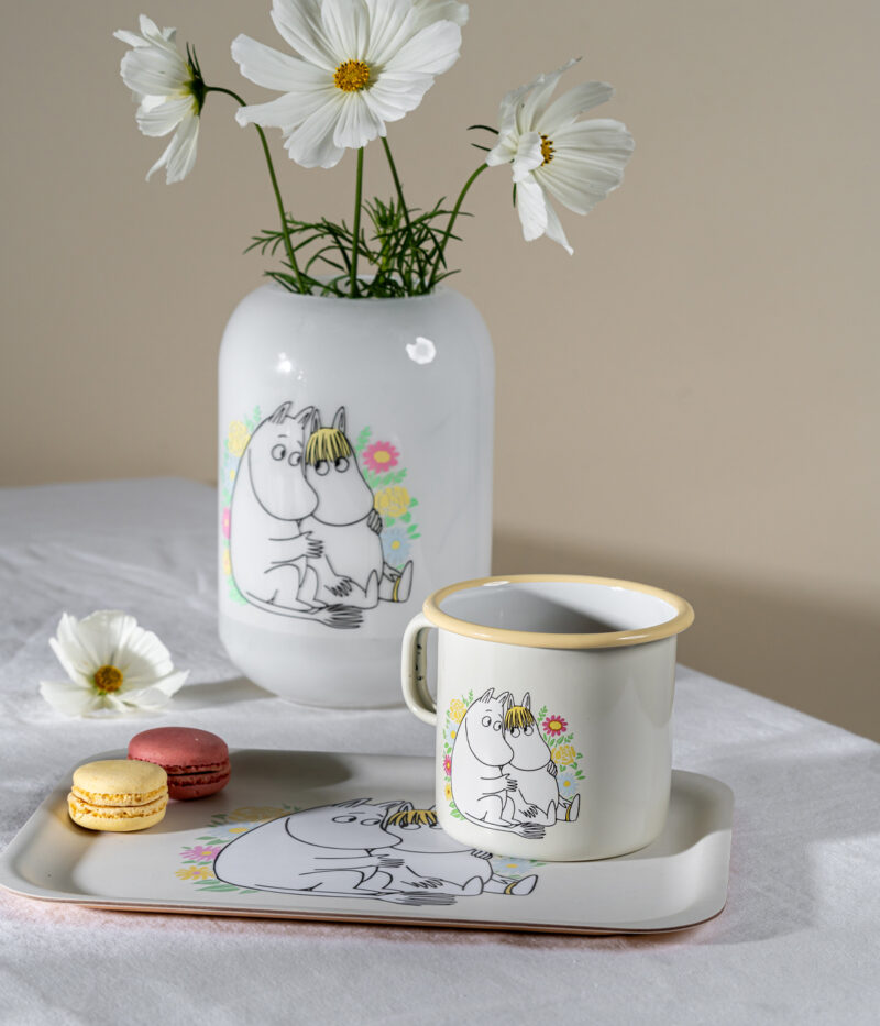 Moomin Enamel Mug Flowers - 550ml
