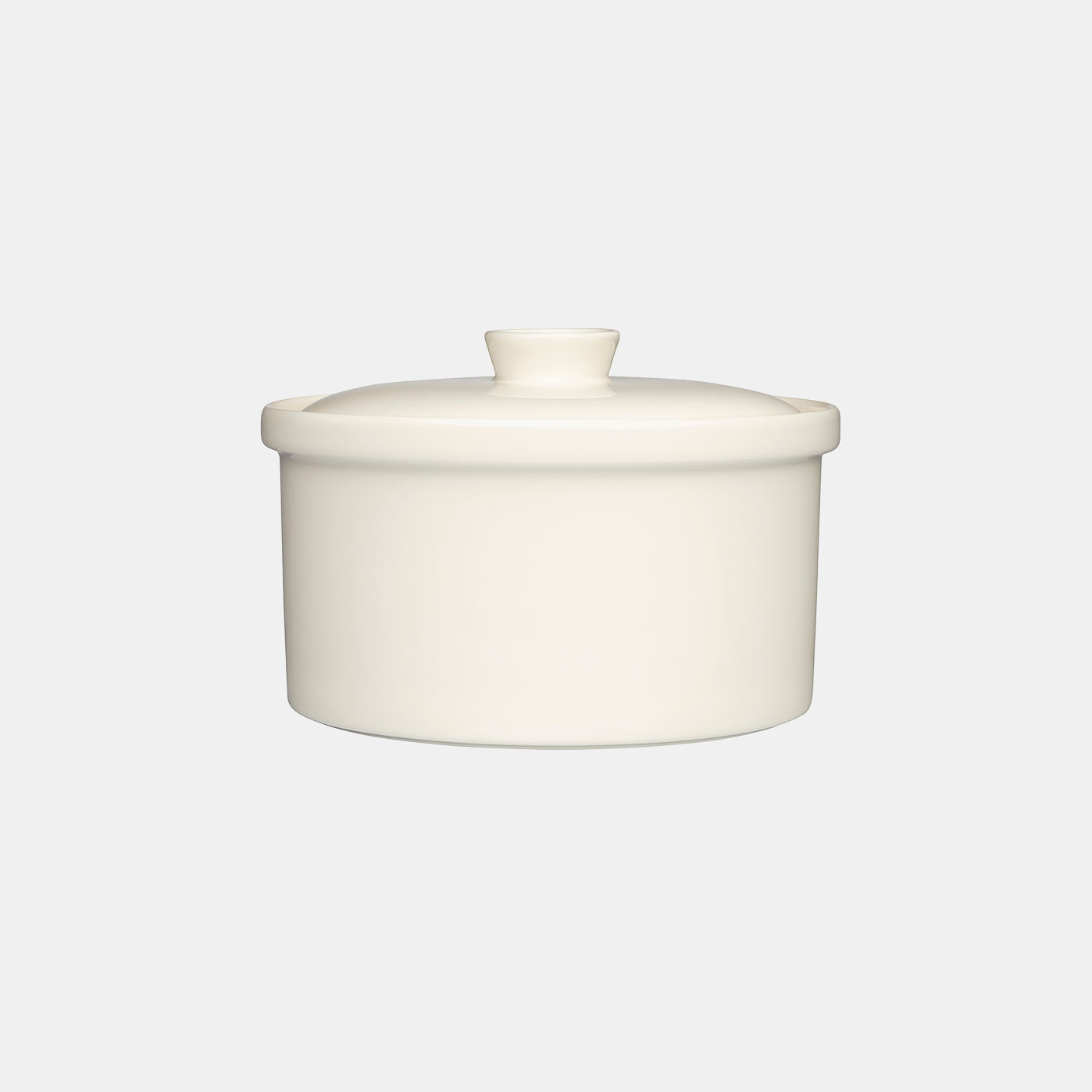 Teema pot with lid 2.3L white