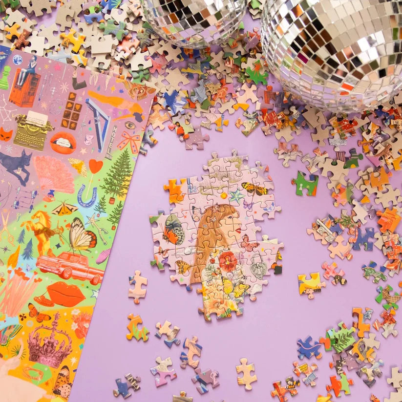 The World of Taylor - 1000 Piece Jigsaw Puzzle