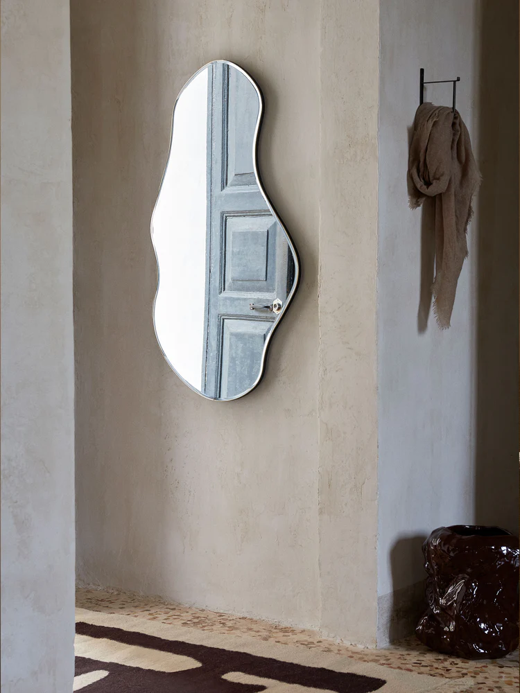 Pond Mirror - Large (Dark Chrome)