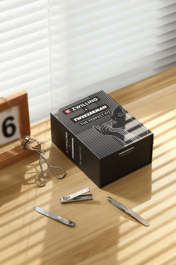 x Tweezerman The Perfect Fit 4pc Set