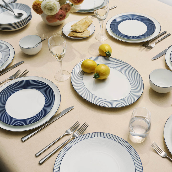 Gio Plate 23cm Pinstripe White