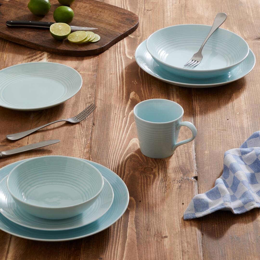 Gordon Ramsay Maze 16 Piece Dinnerware Set, Blue