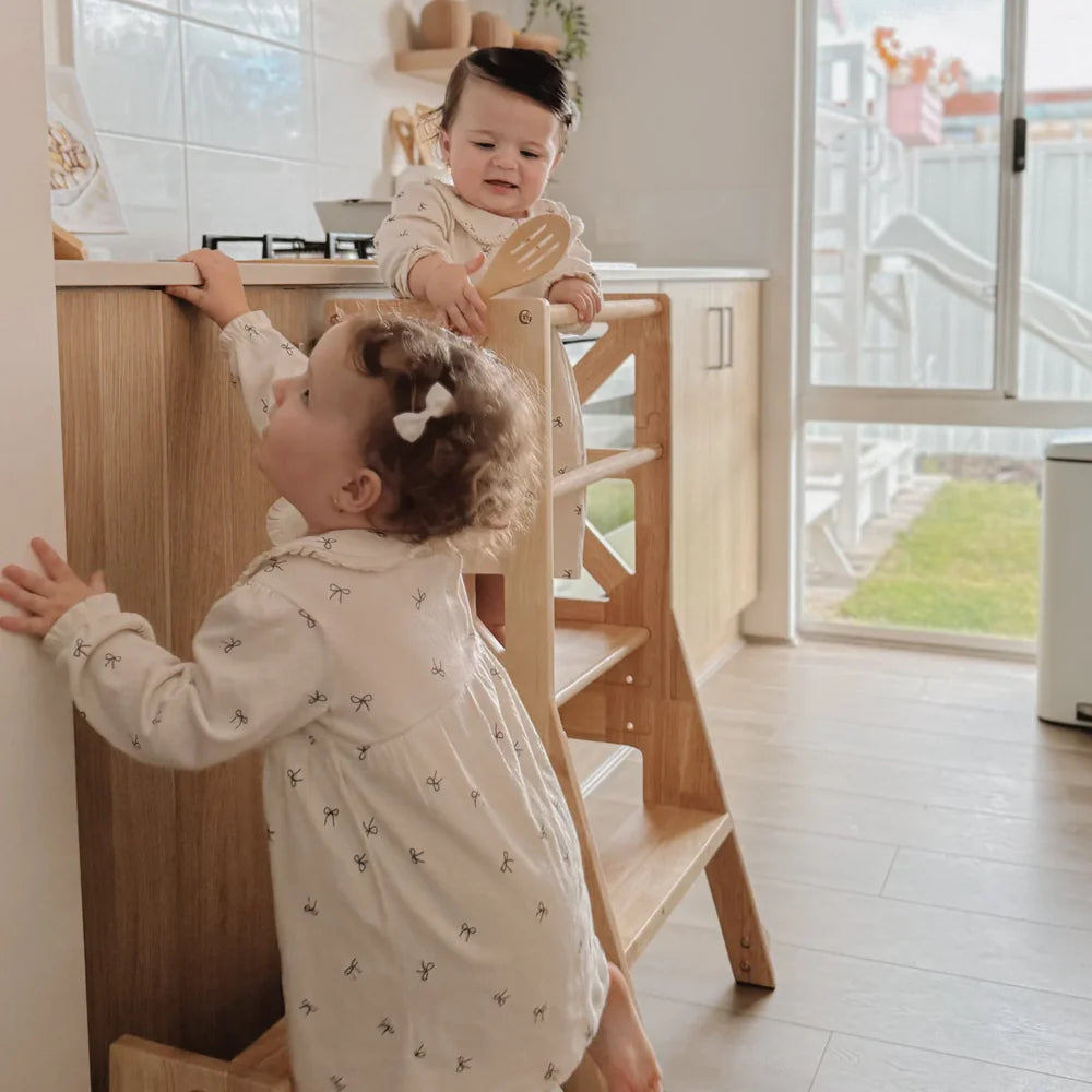 JALA Deluxe Solid Wood Adjustable Learning Tower - Flag with Duck Handle