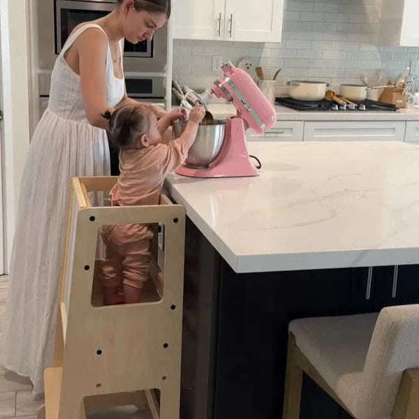 LOLA Deluxe Adjustable Learning Tower