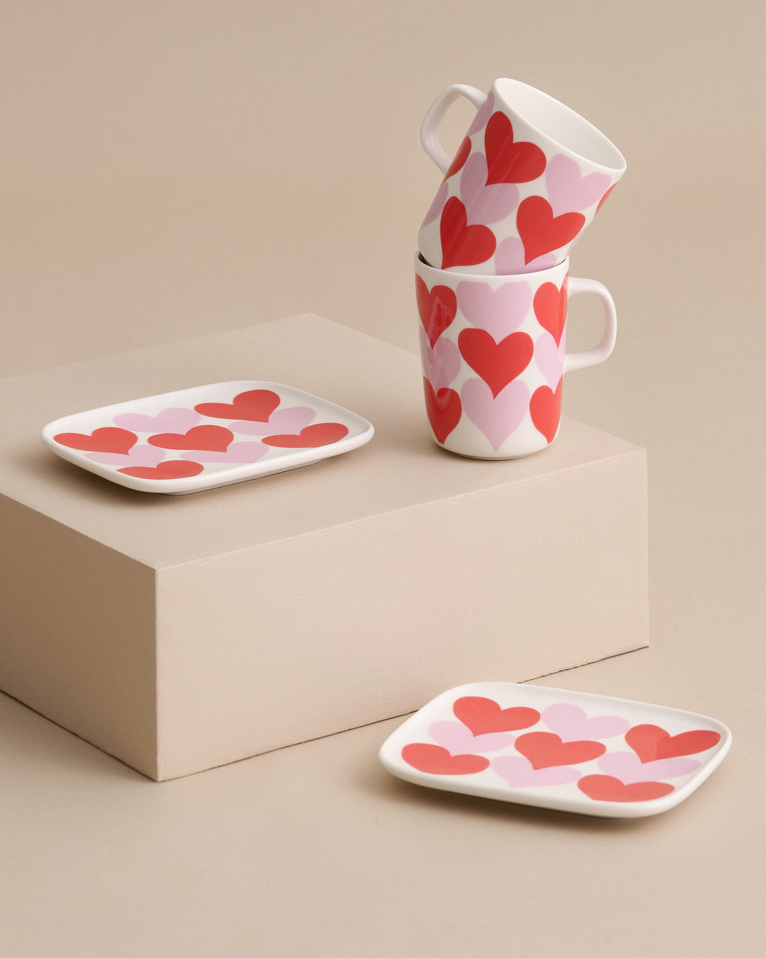 Oiva / Sydämet Plate 15 X 12 Cm / 2 Pcs