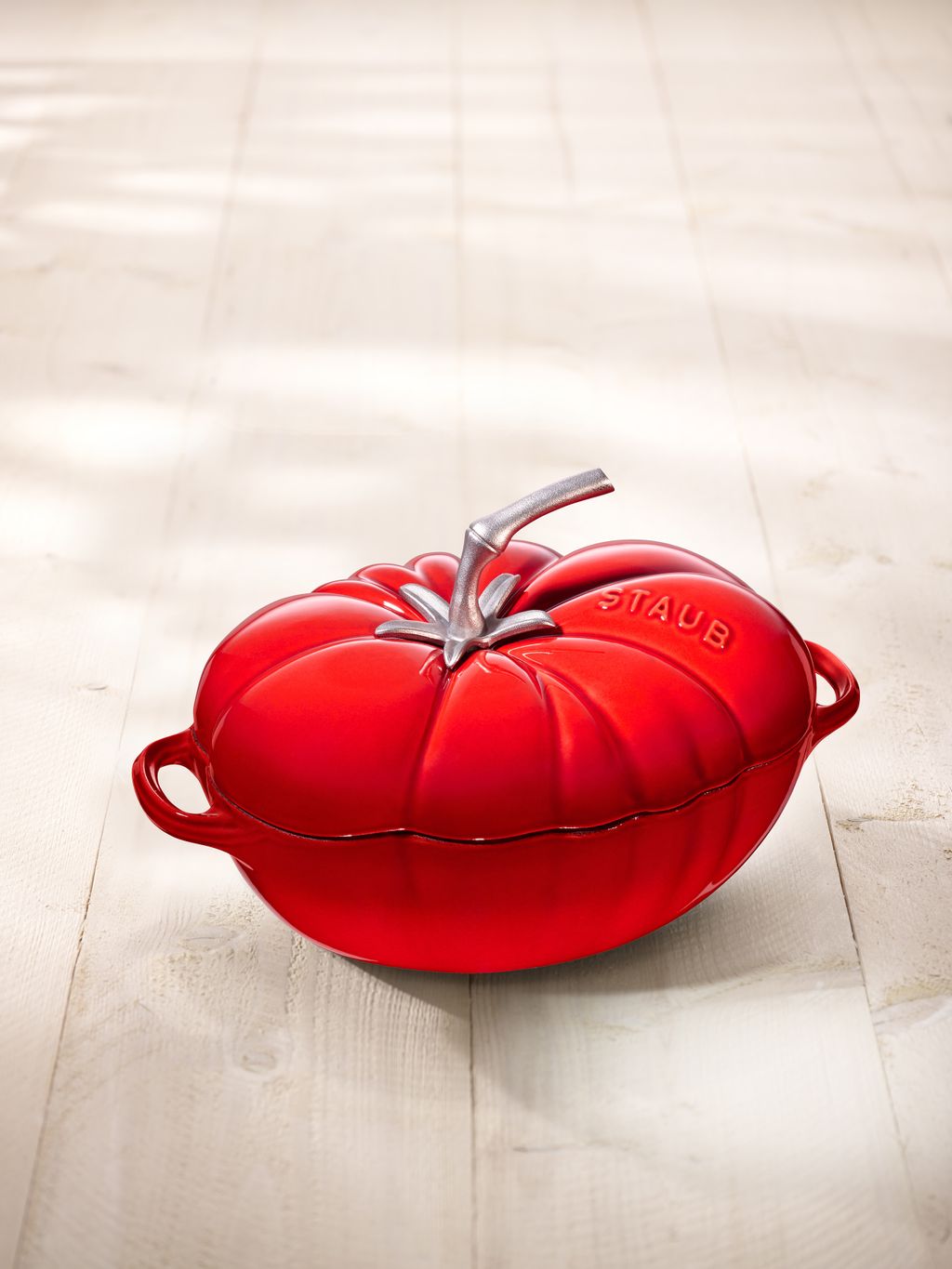 Tomato Cocotte - 25cm