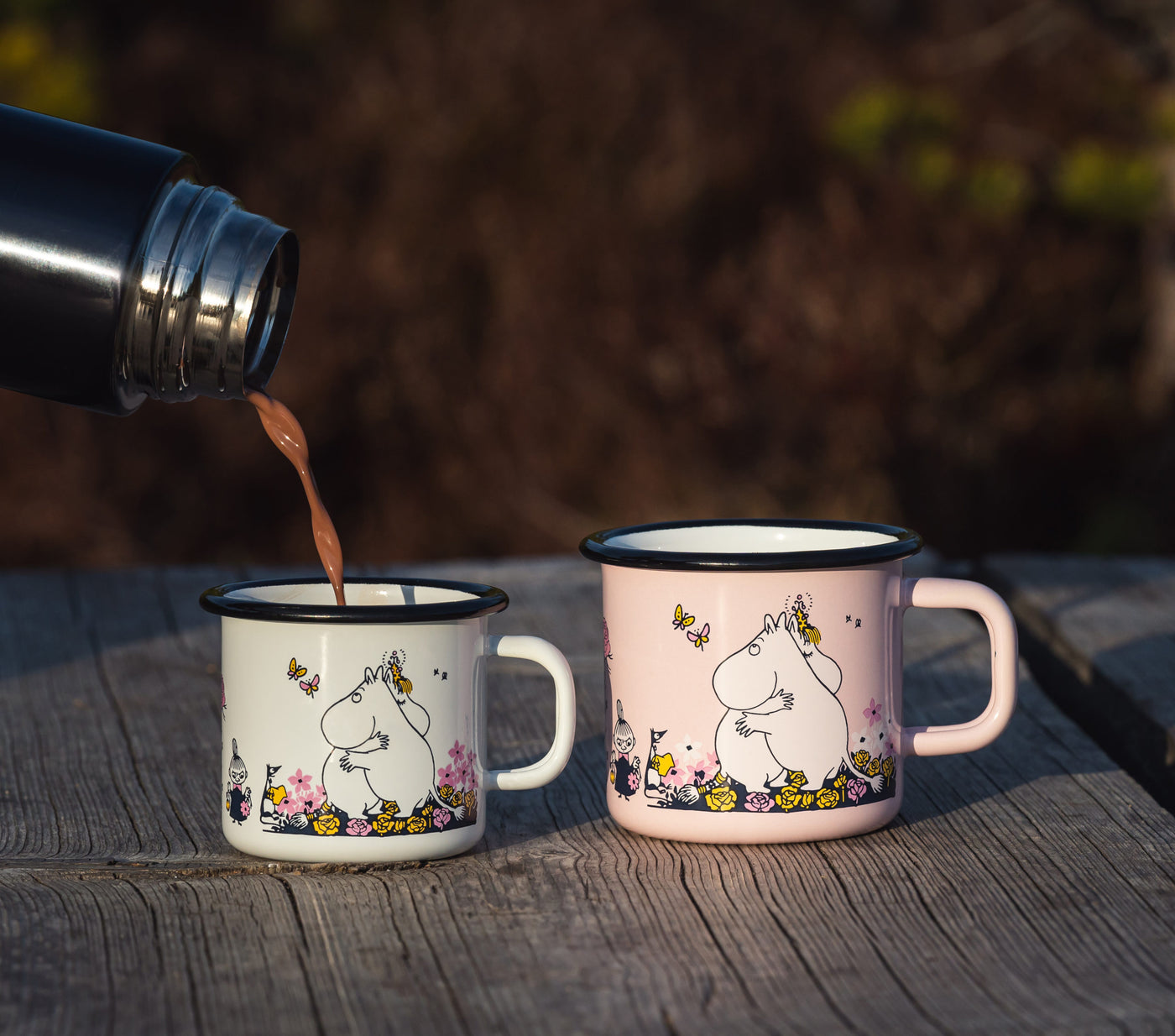 Moomin Enamel Mug Hug - 370ml