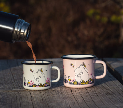 Moomin Enamel Mug Hug - 370ml